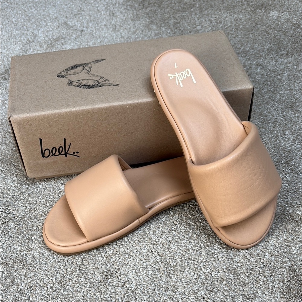 Beek Puffbird Leather Sandals
